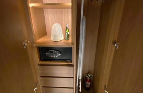 Otemachi Apartment | Deluxe 1 Bedroom Apartment Near Otemachi Station Tokyo