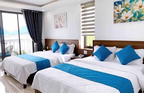 Cam Chau Bed & Breakfast | Deluxe 2 Queen beds✯Breakfast✯Beach✯Pool✯Netflix