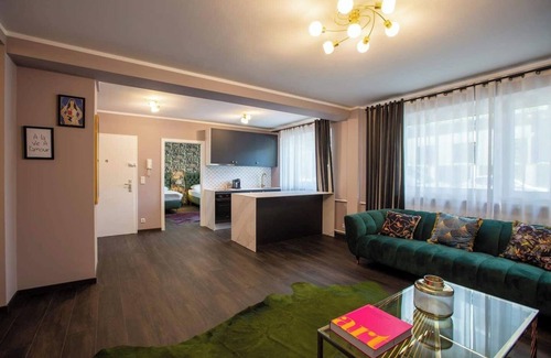 Westend-Sud Apartment | Deluxe 2bedroom Apartment Frankfurt Westend/Netflix & Disney Plus