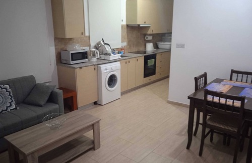 Kiti Apartment | Deluxe Apartment