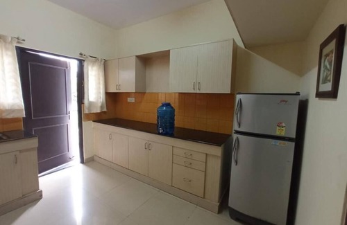 Shivaji Nagar Apartment | Deluxe Apartment #3 at Regal Business Suitesn