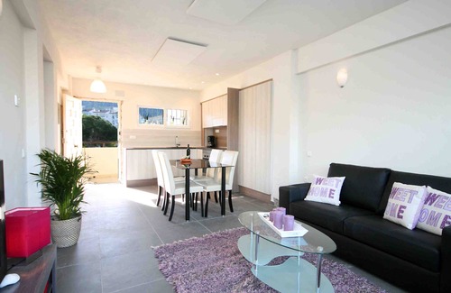 El Albir Apartment | DELUXE APARTMENT ELDA