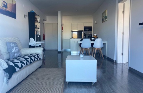 Albufeira Old Town Apartment | Deluxe apartment in Albufeira old town, 200m walk to beach, pool & parking