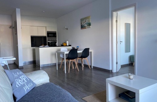Albufeira Old Town Apartment | Deluxe apartment in Albufeira old town, 200m walk to beach, pool & parking