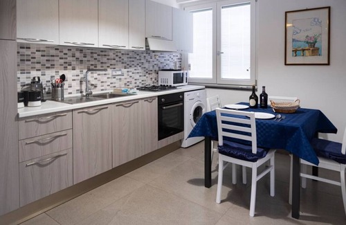 Acciaroli Apartment | Deluxe apartment with Jacuzzi and terrace