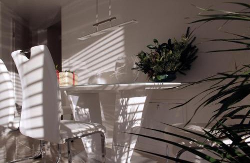 Lesce Apartment | Deluxe Apartments Panorama