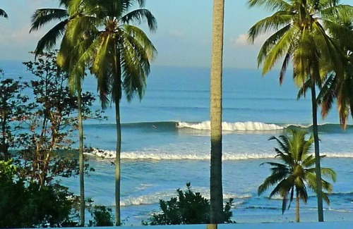Suraberata Villa | Deluxe Beachfront Villa, Overlooking Balian Surf Break. Amazing Pool