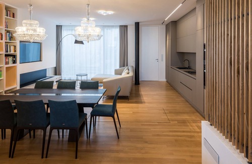 Vizivaros Apartment | Deluxe Castle Apartment with Private Sauna