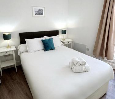Gibraltar Apartment | Deluxe City Centre Two Bedroom - Grand Central House