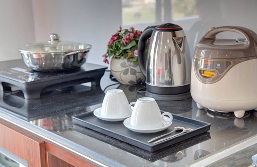 Hai Phong Apartment | Deluxe Double Bed Room in Great Location ! Vinhome Imperia Hai Phong
