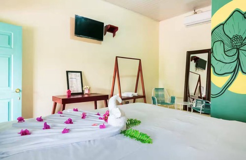 Moyogalpa Bed & Breakfast | Deluxe Double Room with view