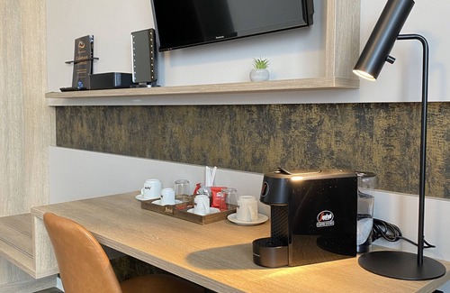 Estenfeld Apartment | Deluxe double room with underfloor heating