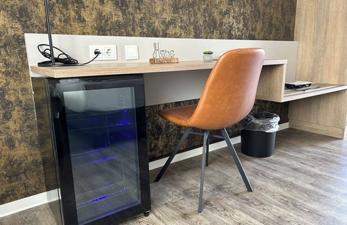 Estenfeld Apartment | Deluxe double room with underfloor heating