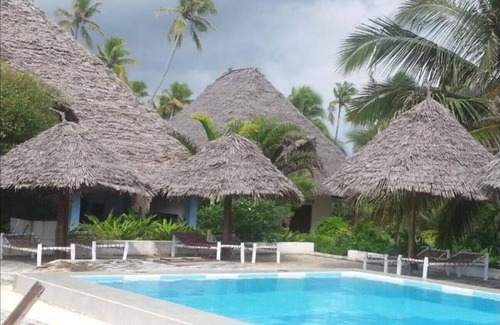 Mnemba Apartment | Deluxe Family Apartment With Sea View