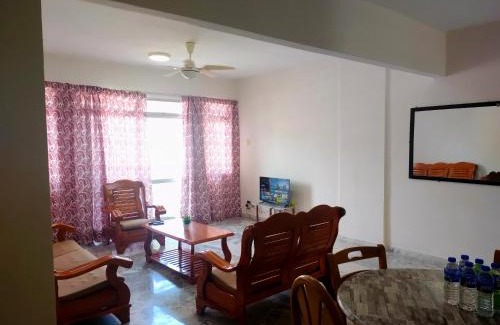 Tanjung Tanah Merah Apartment | Deluxe Family Beach Condo PortDickson