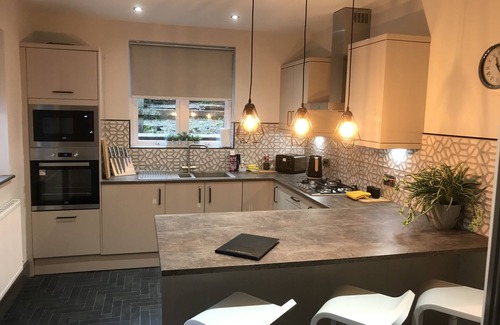 Lancaster House | Deluxe Family Home - North Lodge 1