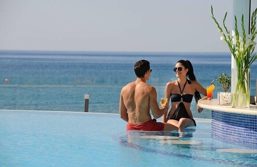 Potamos tis Germasogeias Apartment | Deluxe Sea View Room with Balcony