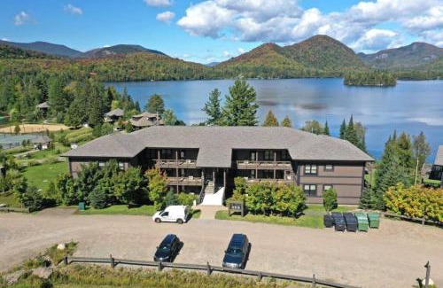 Lac Superieur Village Apartment | Deluxe Suite-sur-Lac Superieur - Tremblant Versant Nord
