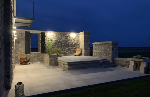 Hautevesnes House | Demeure de Charme Alliant L'authenticité des Vieilles Pierres et Modernité