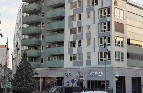 Hole Condo | Demims Apartments Lillestrøm - Central apartment-free parking-10mins from Oslo S