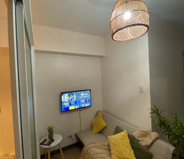 Project 4 Apartment | Den and Then City View, Karaoke, Private Balcony
