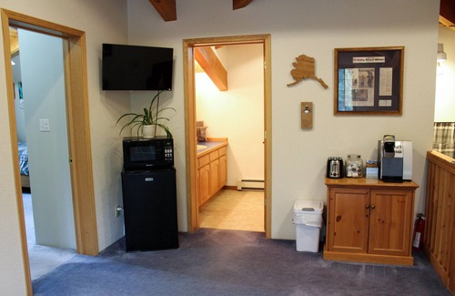 Healy Apartment | Denali Hideaway - Great For Families!