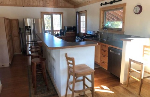 McKinley Park House | Denali Park - Ridgeview House with 360 mountain views all around!