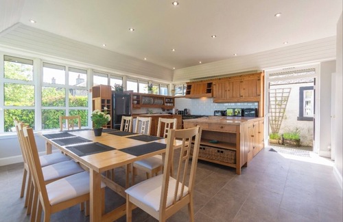 St. Andrews House | Denbrae Cottage West from St Andrews