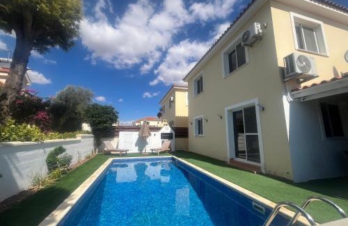 Pyla Villa | Dene Hollow Pyla