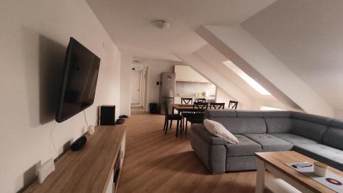Pozega Apartment | Deniro Apartment