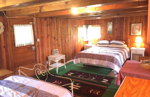 El Porvenir Cabin | Denmin Cabin - El Porvenir Cabins - Hermits Peak