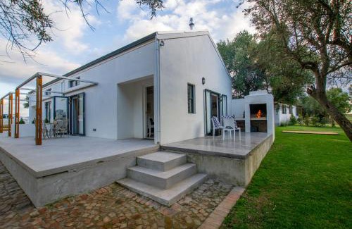 Drakenstein Apartment | Denneboom Vineyards and Wildlife