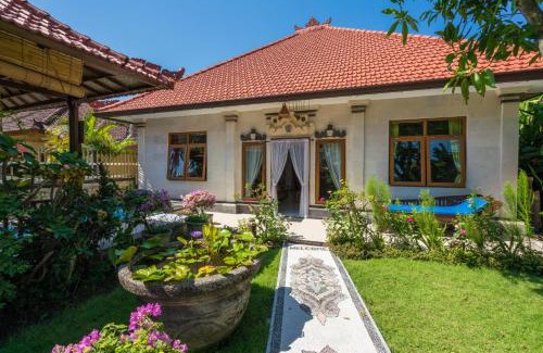 Jasri Villa | Dennis Holiday Bungalow