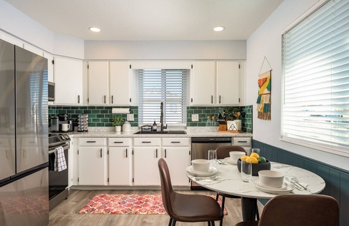 Berkley House | Denver Emerald - 2 Bedrooms/1 Full Bath/Sleeps 4 [Close to Downtown]