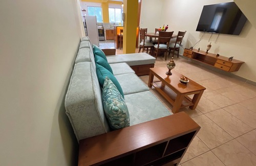 Ramonurcu Apartment | Departamento Amazonia, amoblado, cerca de todo, con wifi, agua caliente y garaje