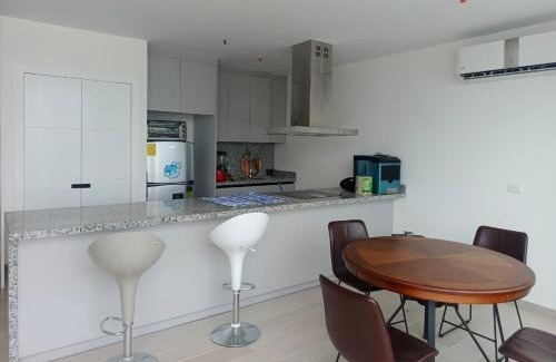 Coastal Region Apartment | Departamento en edificio Bari de Karibao