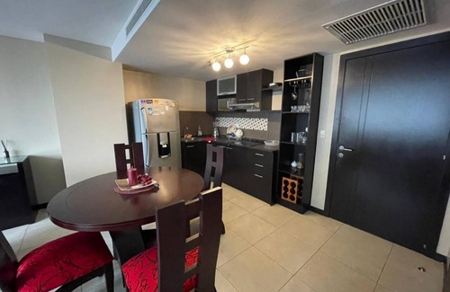 Puerto Santa Ana Apartment | Departamento en Puerto Santa Ana, Torres Bellini 1, a 15 Minutos de