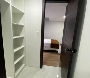 Canaribamba Apartment | Departamento Espacioso cerca del centro