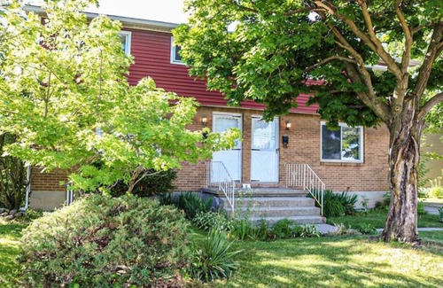 Depew House | DePew Vacation Rental ~ 10 Mi to Buffalo!Near the Airport