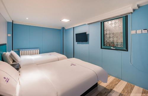 Chaoyang Hotel | Dequan Hotel chaoyang high speedtrain of China Branch