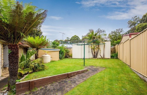 Mount Gambier House | Derwent Delight: Cozy home in a quiet neighborhood