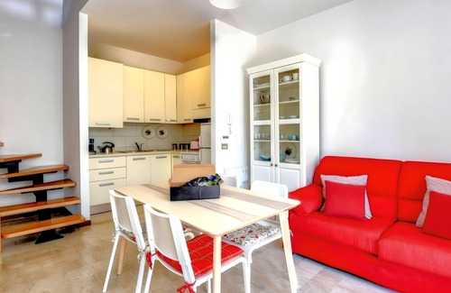 Desenzano del Garda Apartment | DesenzanoLoft Aurelia – Family apartment with pool