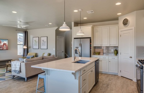 Sienna Hills House | Desert Family Fun! Resort Pool+ 2 Huge Family Rooms, AirHockey, Arcade, Scooters