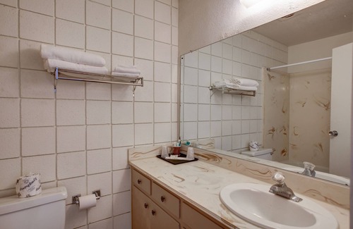 Desert Hot Springs Hotel | Desert Hot Springs Spa Hotel