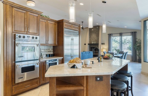 Mary Katherine Estates House | Desert Splash by AvantStay | Pool, Hot Tub, Firepit