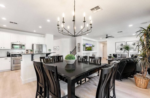 South Mountain House | Desert Sun Oasis - Your Private Resort-Style Retreat