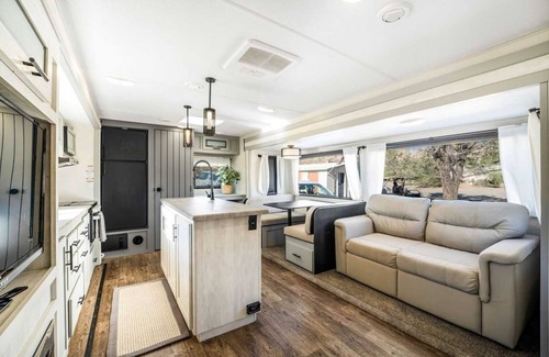 Jacumba RV Rental | Desert Tiny Home B37: Surrounded by Mountains! Close to Jacumba Hot Springs