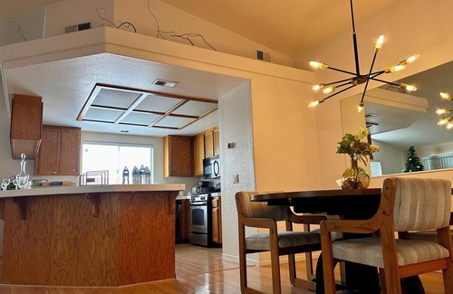 Hemet House | Desert Western House near Wine Country and Casinos