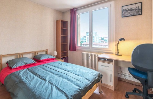 Buers Apartment | Design and calm flat with parking in Villeurbanne, 10 min to Lyon - Welkeys
