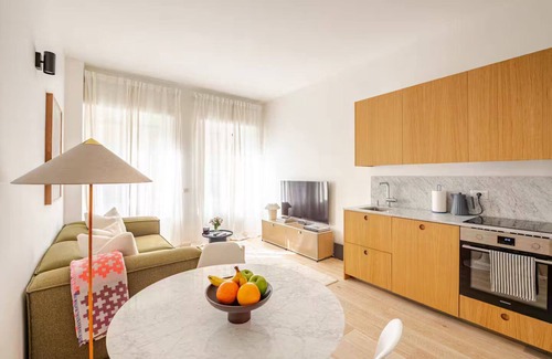 Porta Vittoria Apartment | Design & Comfort in the Risorgimento District